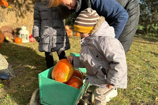 2023.10.15 Dyniowy ogród (11)