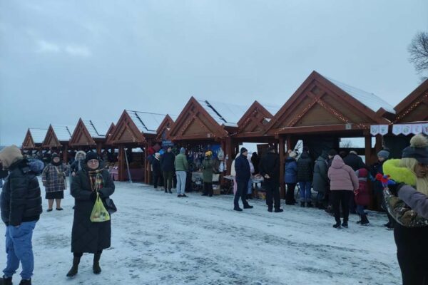 2023.12.03 Jarmark Mikołakowy-Łekno8